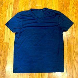 Men’s Perry Ellis V-Neck Dri-fit T-shirt